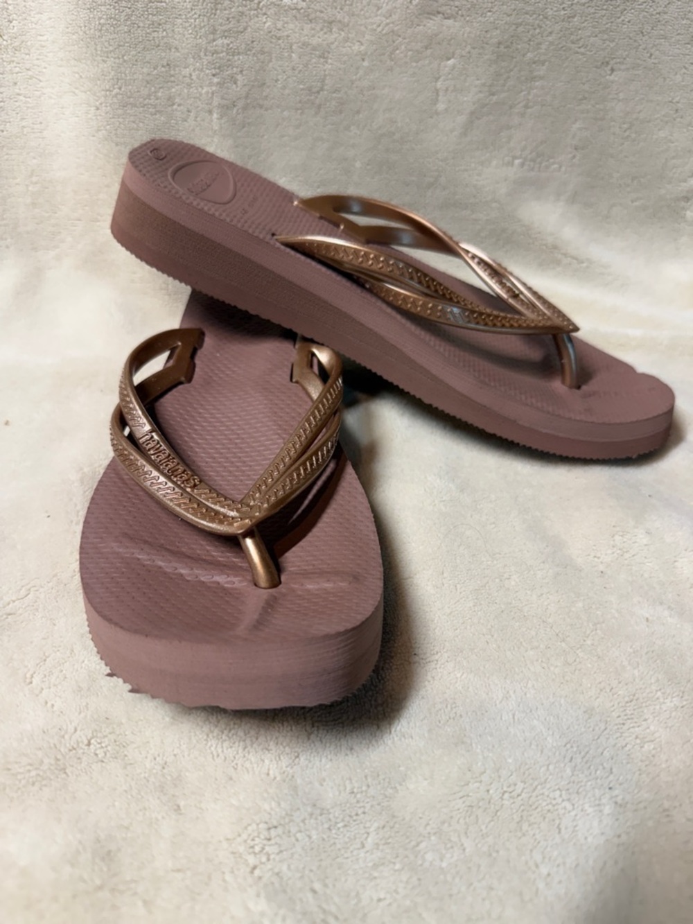 Havianas Women’s Platform Flip Flop Sandals Metallic Bronze